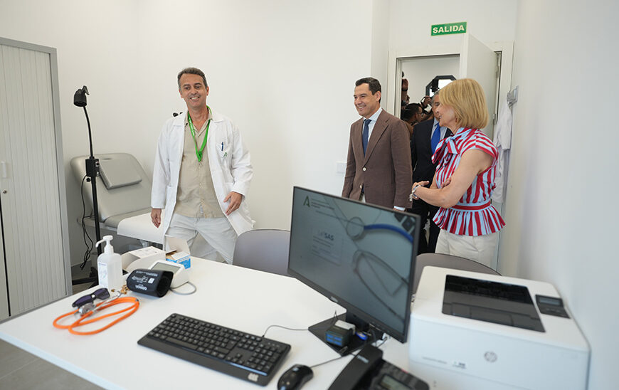 Andalucía Equipará Centros de Salud con Tecnología para Cirugías Menores
