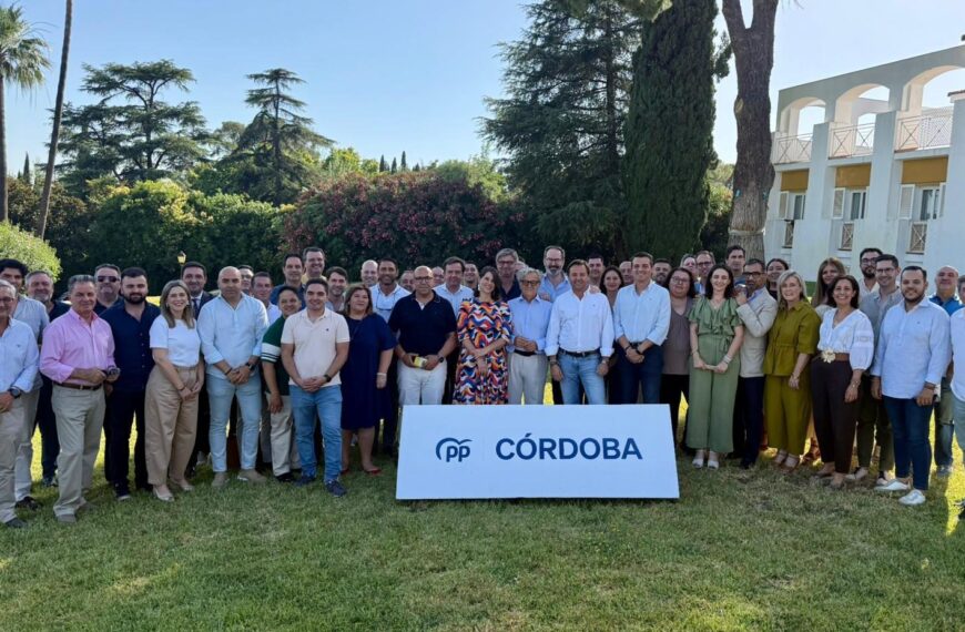 Antonio Repullo, en un encuentro con alcaldes y portavoces del PP en Córdoba