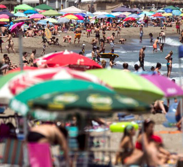 Incremento del 7% en Empleo e Ingresos por Turismo en Andalucía este Verano