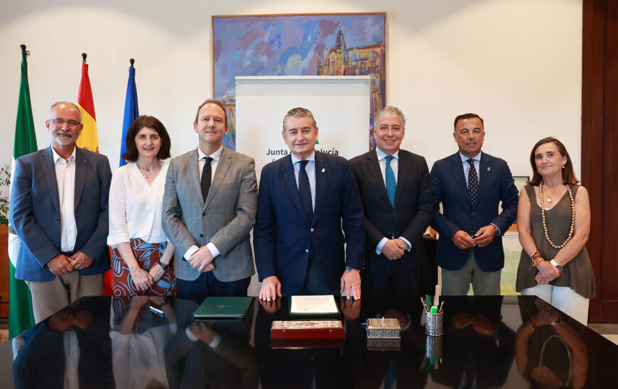 Acuerdo entre la Junta y UNIA para Potenciar la Formación e Investigación en Seguridad y Emergencias