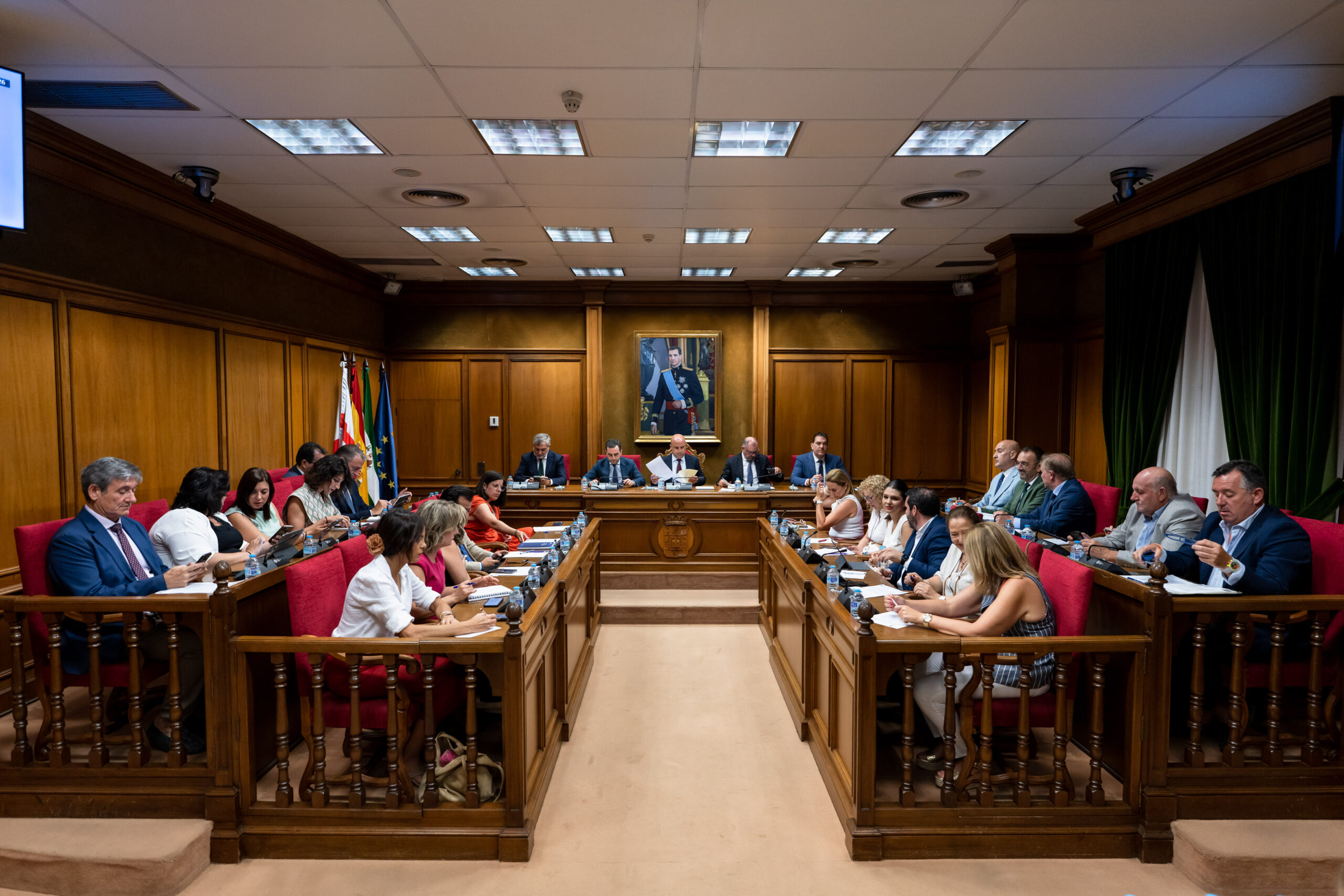 El Pleno de la Diputación Aprueba Más de 6 Millones de Euros para Obras en Todas las Comarcas 1 El Pleno de la Diputación Aprueba Más de 6 Millones de Euros para Obras en Todas las Comarcas