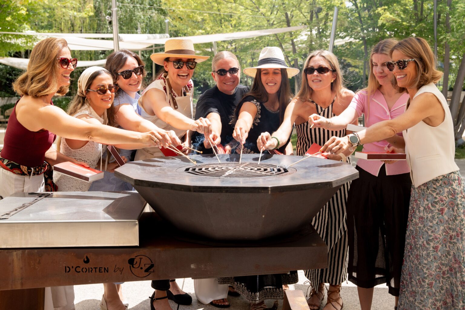 Evento Inaugural: La Primera Marbacoa® Girls del Verano Destaca el Exquisito Sabor del Salmón Noruego 1 La primera Marbacoa® Girls del verano con salmón de Noruega