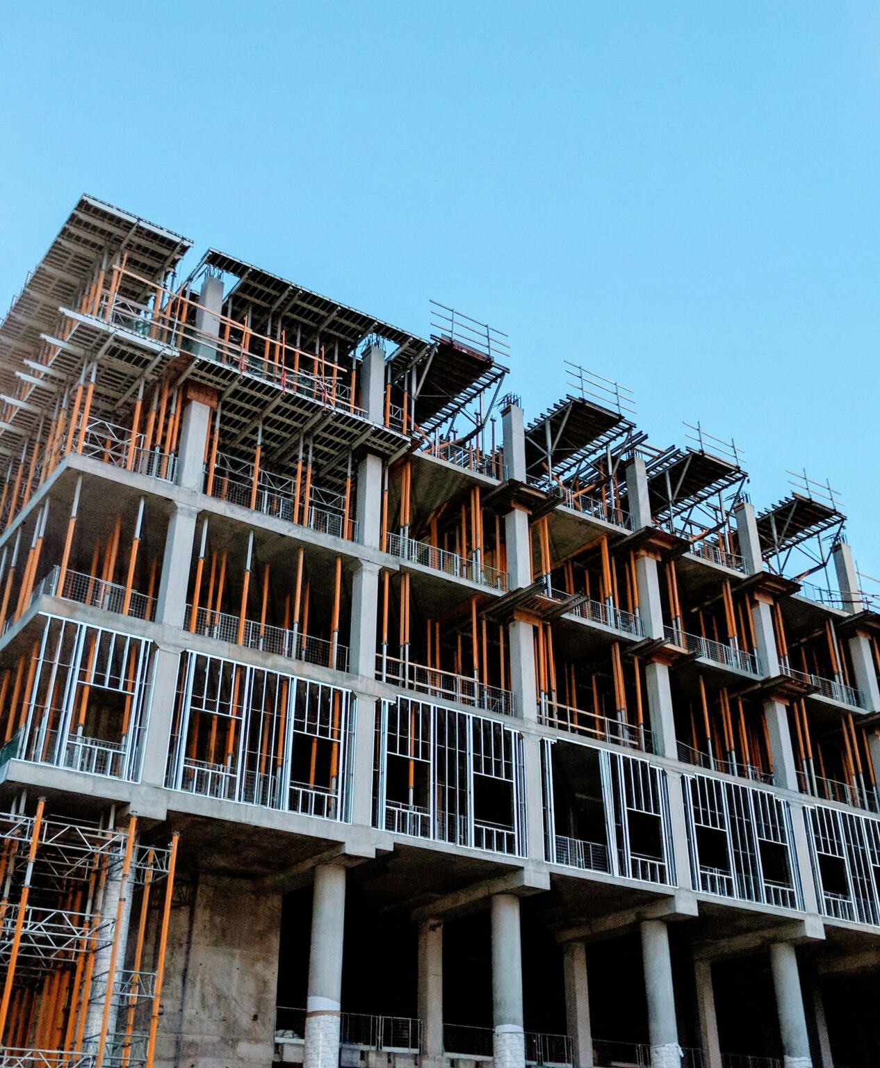Acuerdo entre COPISA y Visoren para Desarrollar 875 Viviendas Protegidas en Cataluña 1 COPISA construirá junto a Visoren 875 viviendas protegidas en Cataluña tras adjudicarse dos lotes del plan de alquiler asequible
