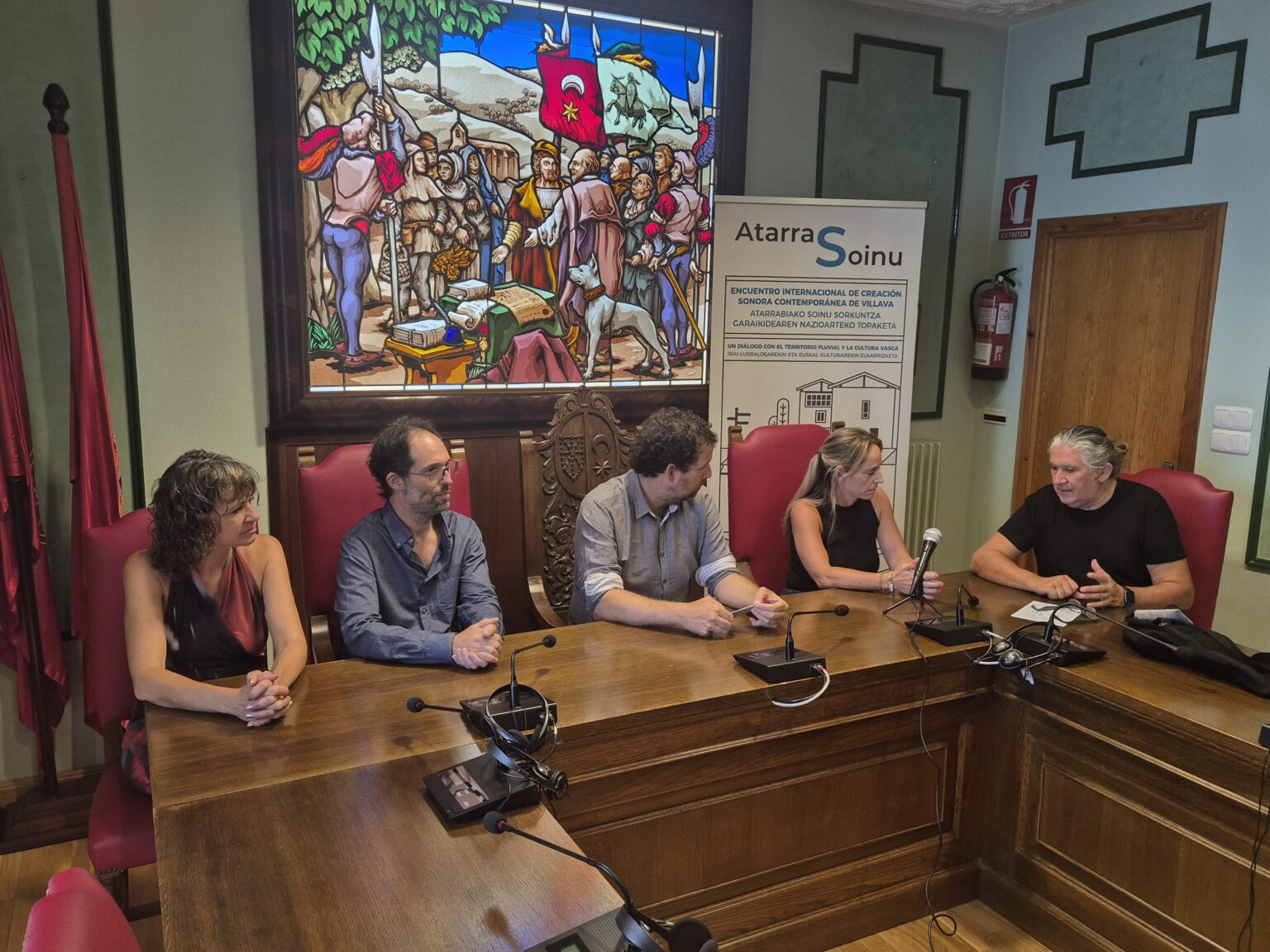 AtarraSoinu: Innovación Sonora y Expresión Artística en los Espacios Icónicos de Villava-Atarrabia 1 AtarraSoinu expande la creación sonora contemporánea por tres lugares emblemáticos de Villava-Atarrabia