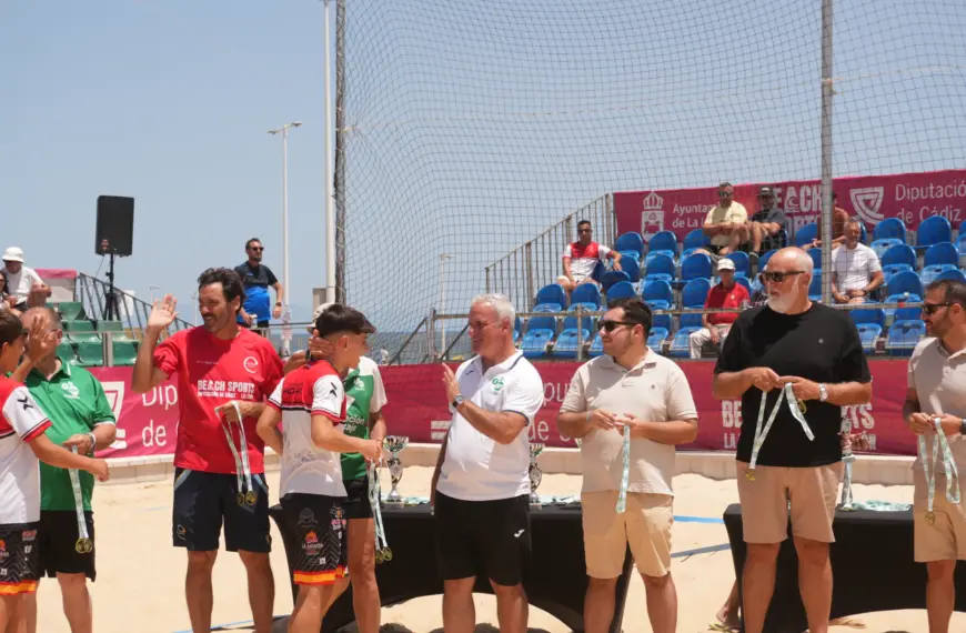 Gran Fiesta del Balonmano Andaluz en la Fase Final Diputación de Cádiz Beach Sports La Línea