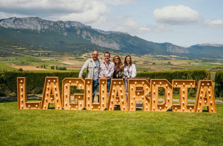 Laguardia y Hondarribia compartieron experiencias de enoturismo a través de Red Viajera