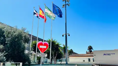 Bandera de Ceuta en las sedes de la Diputación (2)