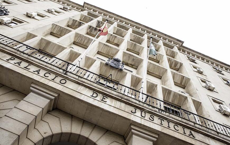 La Junta Exige al Ministerio Datos sobre Beneficiados por la Ley del 'Sí es Sí'