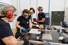 Licitación de 1,6 millones de euros para equipar ciclos formativos en centros educativos de la provincia de Cádiz