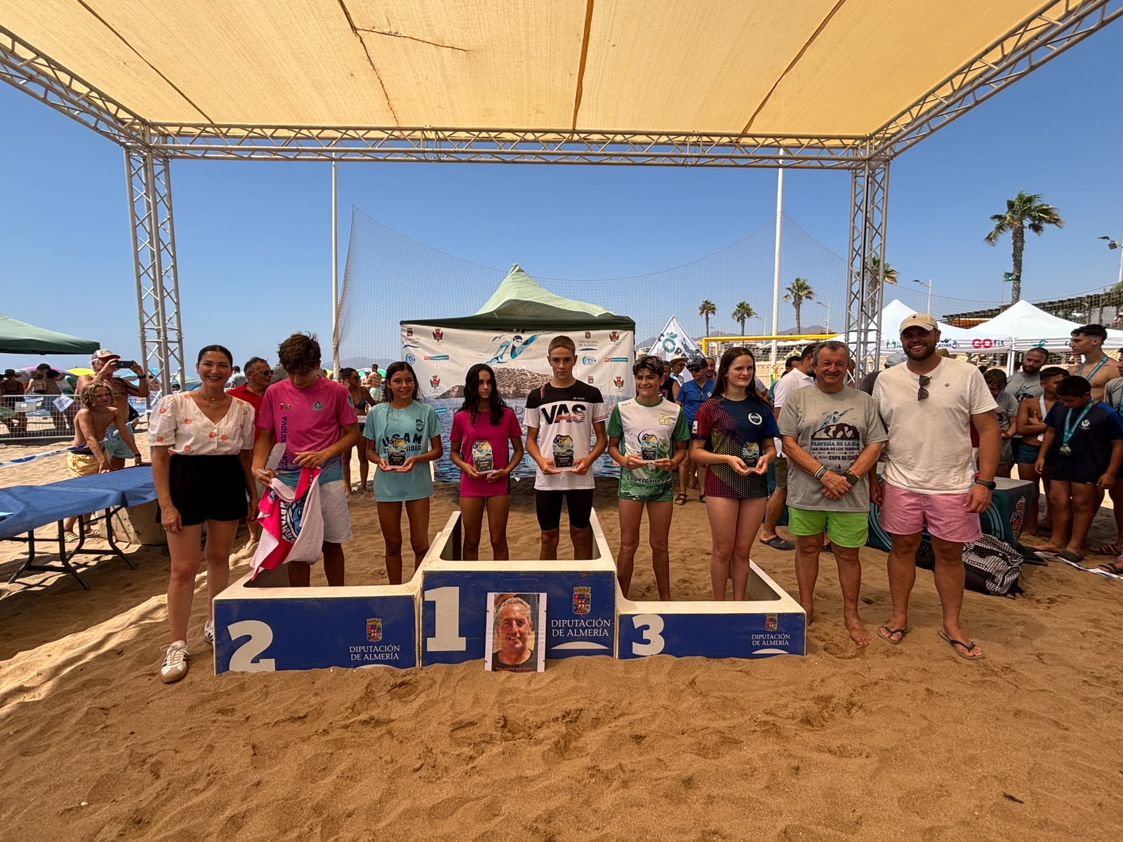 Yare Corcera y María Reyes se coronan campeones de la Travesía de la Isla de San Juan de los Terreros en ‘Almería Activa’ 1 Yare Corcera y María Reyes se coronan campeones de la Travesía de la Isla de San Juan de los Terreros en ‘Almería Activa’