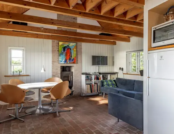 https://www.delikatissen.com/2026/08/septiembre-en-dinamarca-casita-pescadores-mon/delikatissen