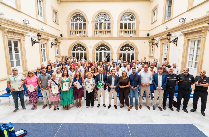 Diputación transforma la provincia en un espacio cardioprotegido