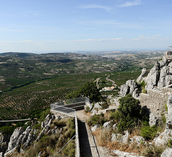 El Turismo Slow: Nuevas Oportunidades para Redistribuir los Flujos Turísticos en Andalucía