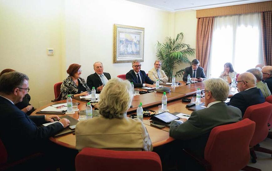 La Junta Refuerza la Asistencia Jurídica Urgente para Defender a los Andaluces contra la Ocupación Ilegal