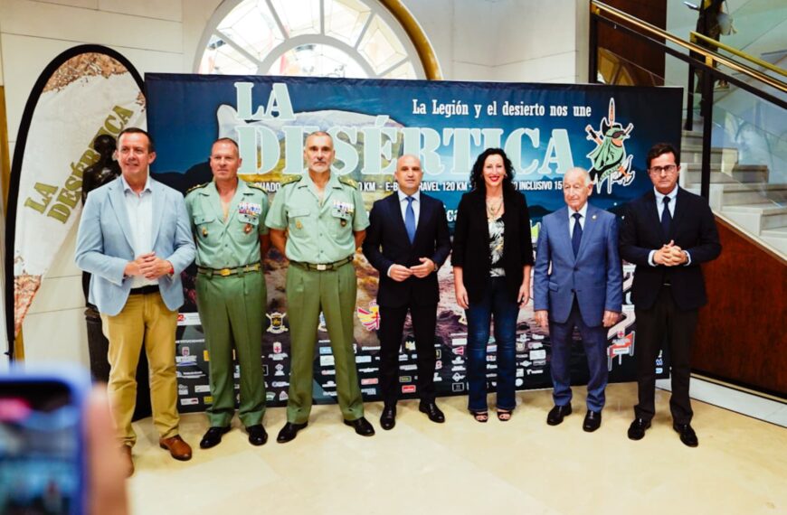La VIII Desértica hace historia con un récord de participación de 7.600 deportistas