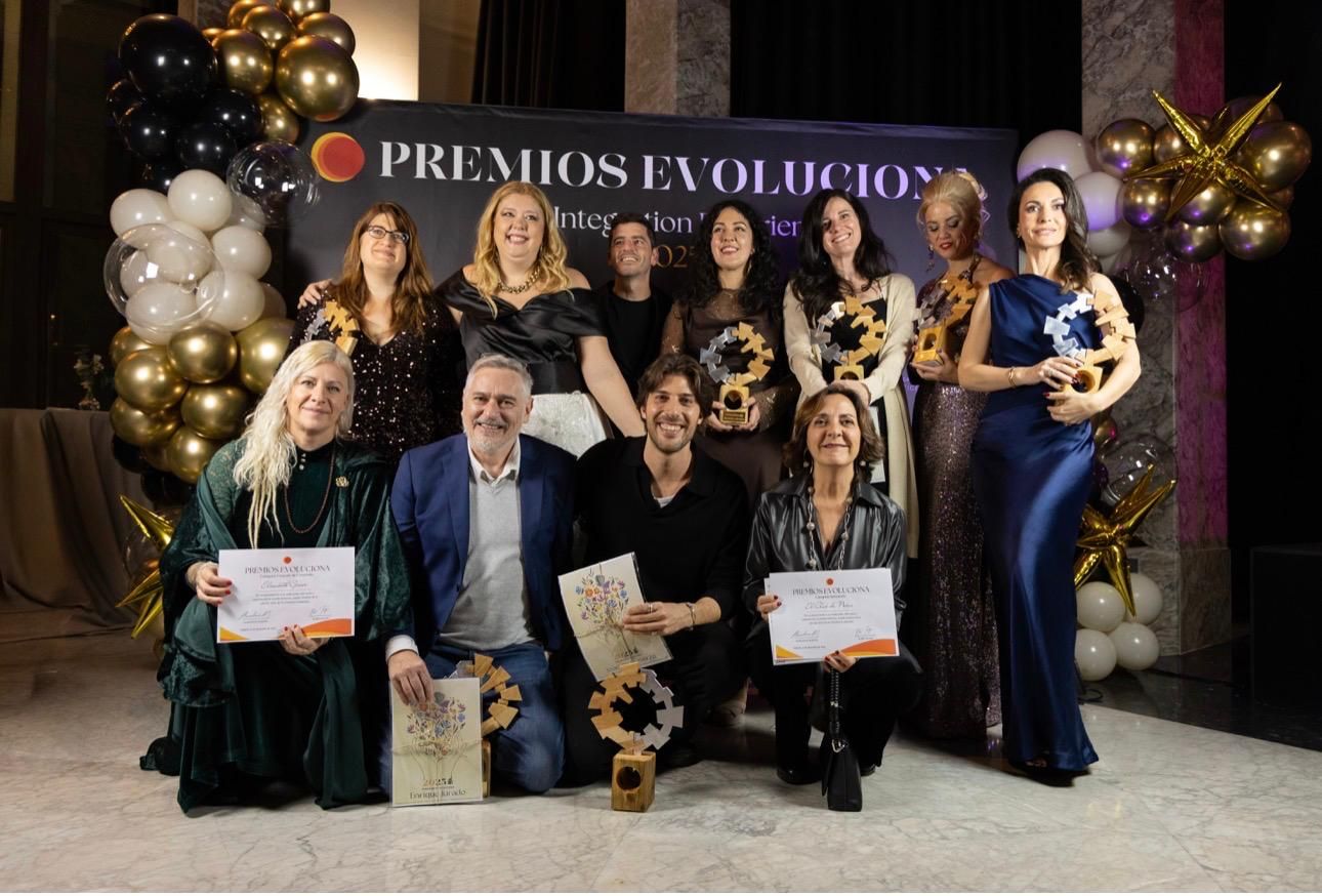 Comienza la Nominación para la III Edición de los Premios Evoluciona: Reconociendo la Innovación y el Desarrollo 1 Silvia Pastor