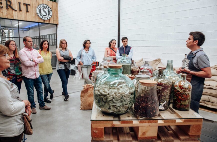 Cantabria abre este otoño sus fábricas de cerveza y destilerías al turismo agroalimentario
