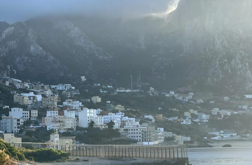 Entidades Sociales Solicitan la Intervención del Defensor del Pueblo en Ceuta por Restricciones al Derecho de Asilo