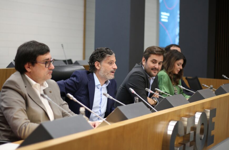 Jóvenes Empresarios Españoles Exigen Reforma para Mejorar la Conciliación Laboral
